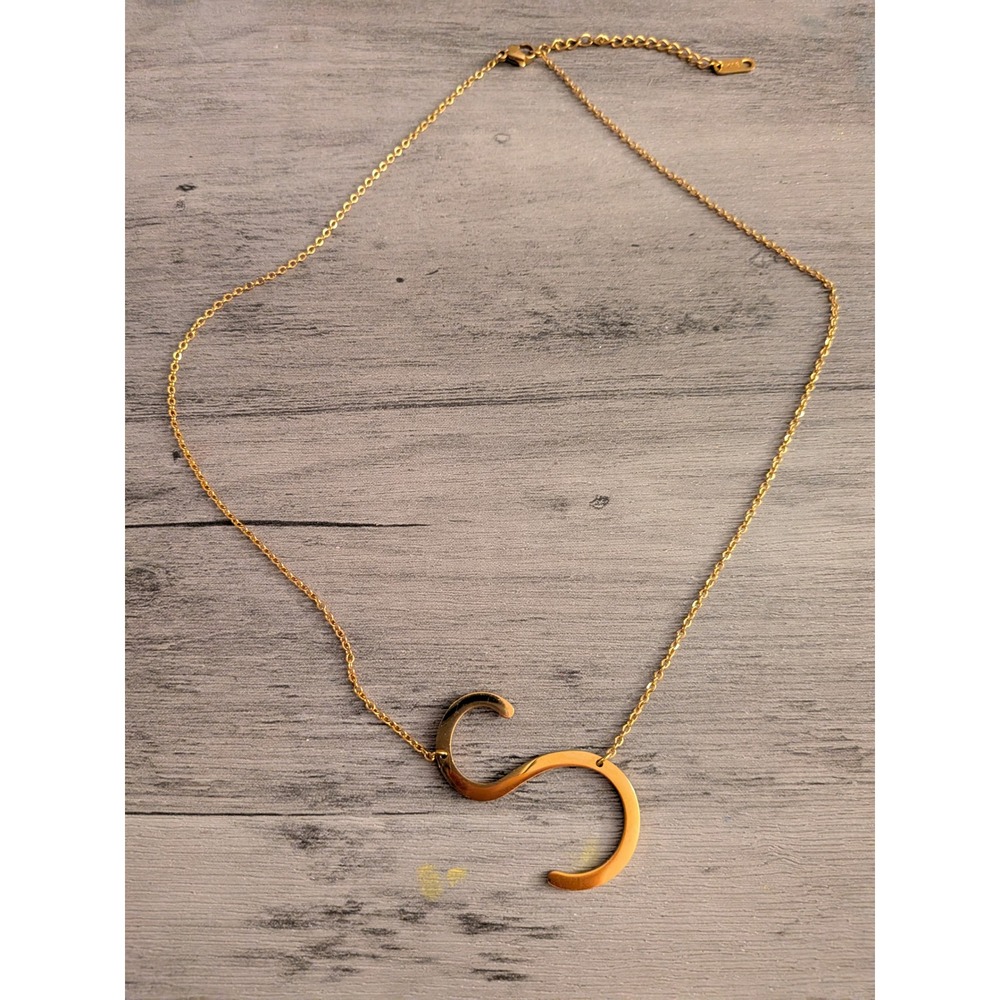 5 grams Gold Initial S Necklace Large Letter Pendant K18 Stamped Minimalist